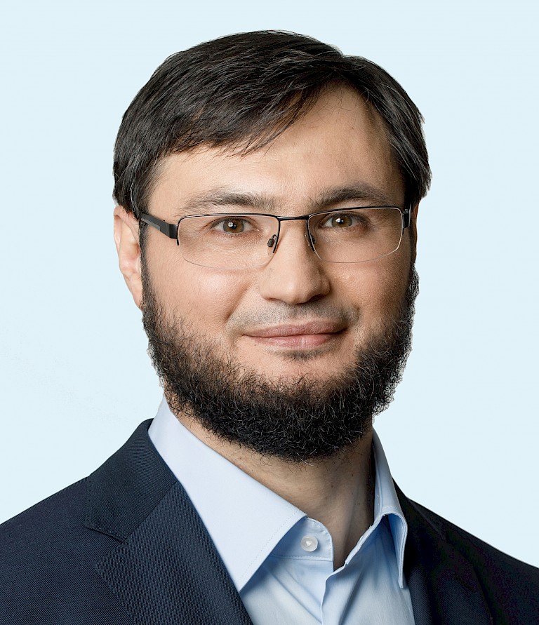 Hizir
Dshabarov - Facility Manager